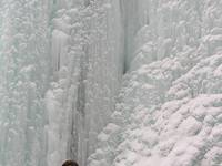 Замерзший Чегемский водопад